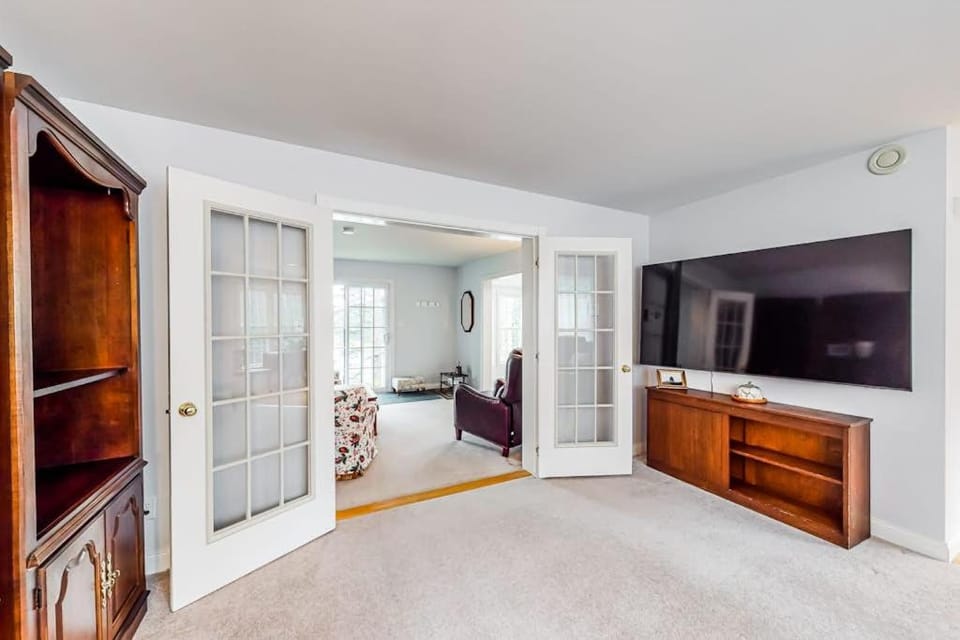 TV and multimedia, Living room