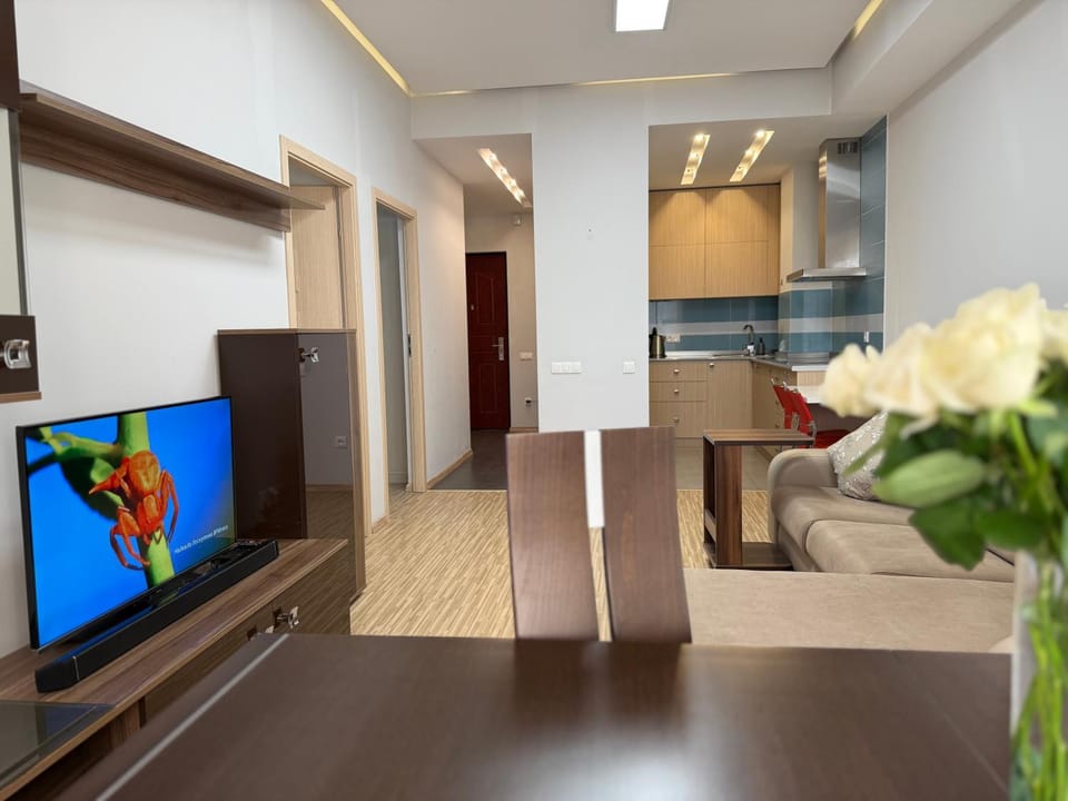 Communal lounge/ TV room, TV and multimedia, Kitchen or kitchenette, Living room, Seating area