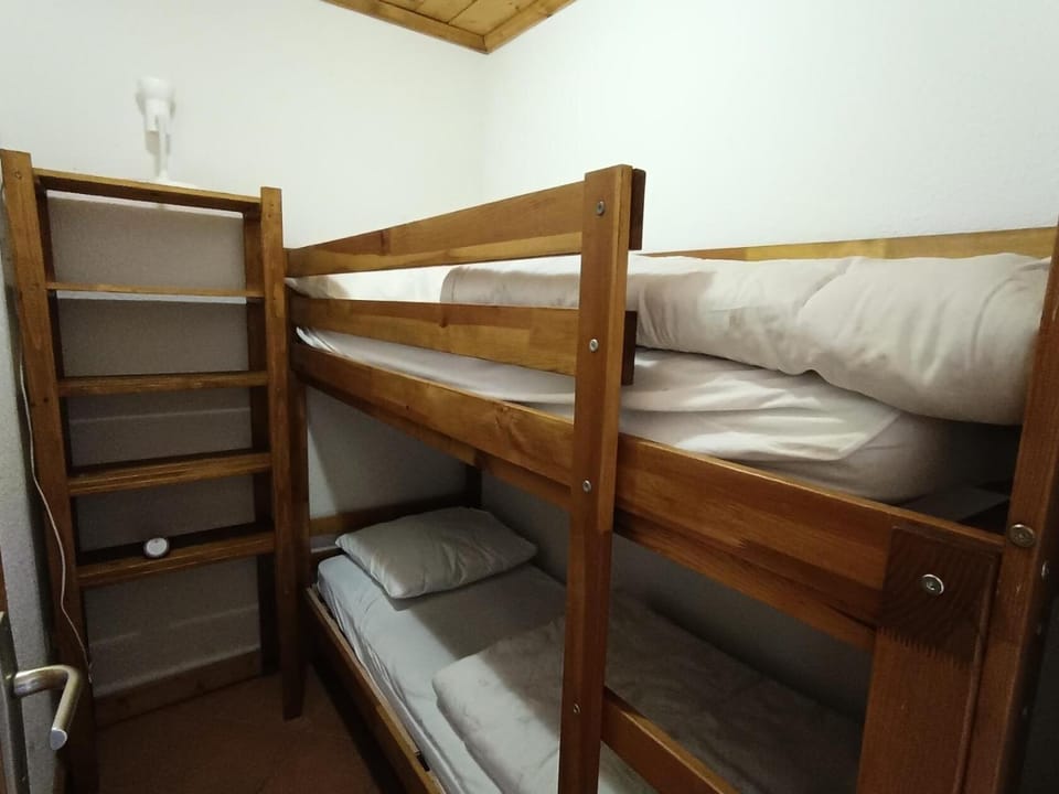 Résidence Alpet Ii - Appartement 4/6 personnes MAE-8374 Apartment in Montgenèvre