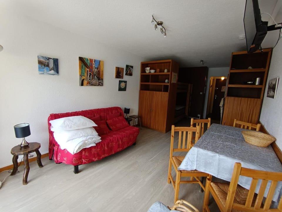 Résidence Olympia 2000 - Studio 4 à 5 personnes - Vue imprenable MAE-8464 Apartment in Montgenèvre