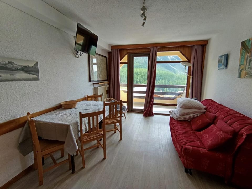 Résidence Olympia 2000 - Studio 4 à 5 personnes - Vue imprenable MAE-8464 Apartment in Montgenèvre
