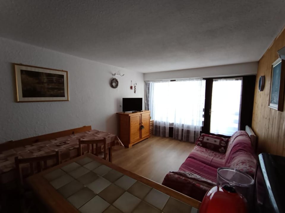 Résidence Chamoisiere - Grand studio 4 personnes MAE-8494 Apartment in Montgenèvre