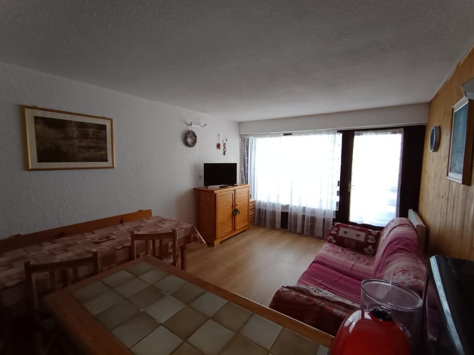 Résidence Chamoisiere - Grand studio 4 personnes MAE-8494 Apartment in Montgenèvre