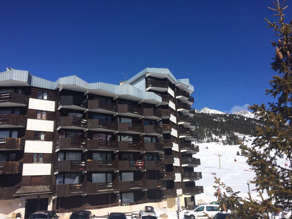 Résidence Chamoisiere - Grand studio 4 personnes MAE-8494 Apartment in Montgenèvre