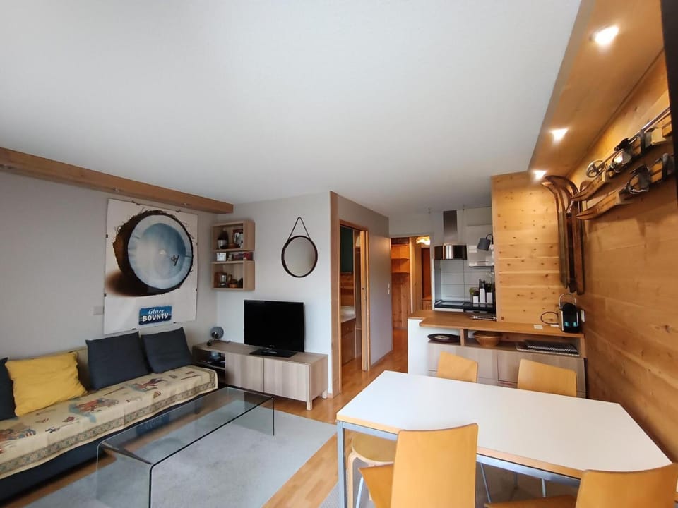 Résidence Chamoisiere - Grand studio à côté des pistes MAE-8504 Apartment in Montgenèvre