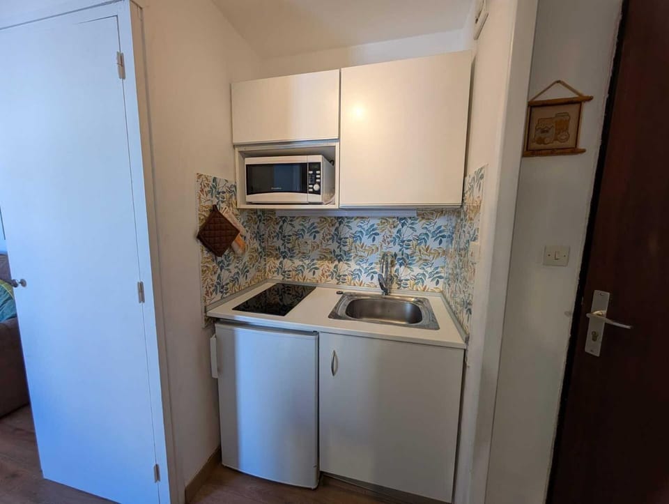 Résidence Chalmettes - Studio 4 pers. - Skis aux pieds MAE-8984 Apartment in Montgenèvre
