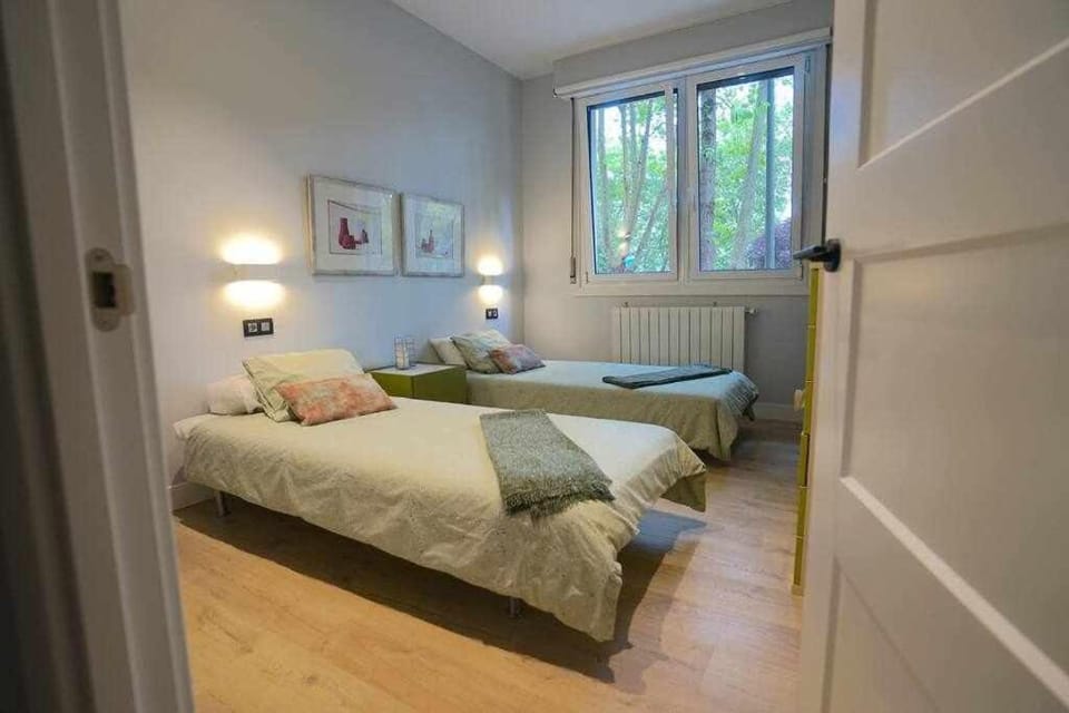Bilbao ciudad del mundo, arte, tele-trabajo y ocio Apartment in Bilbao