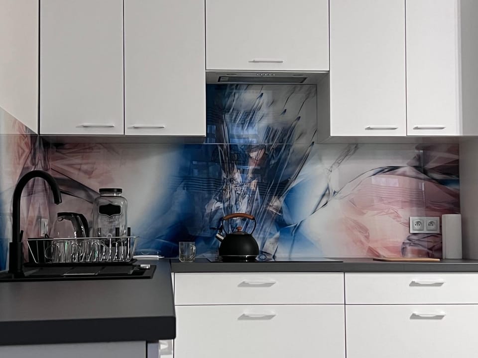 Kitchen or kitchenette, Communal kitchen