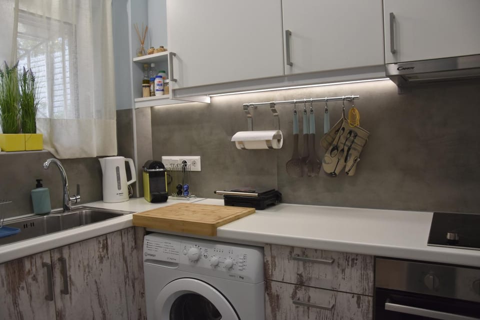 Homeyfeel Stay Sea 2 - Island mood studio Apartment in East Attica Regional Unit, Greece