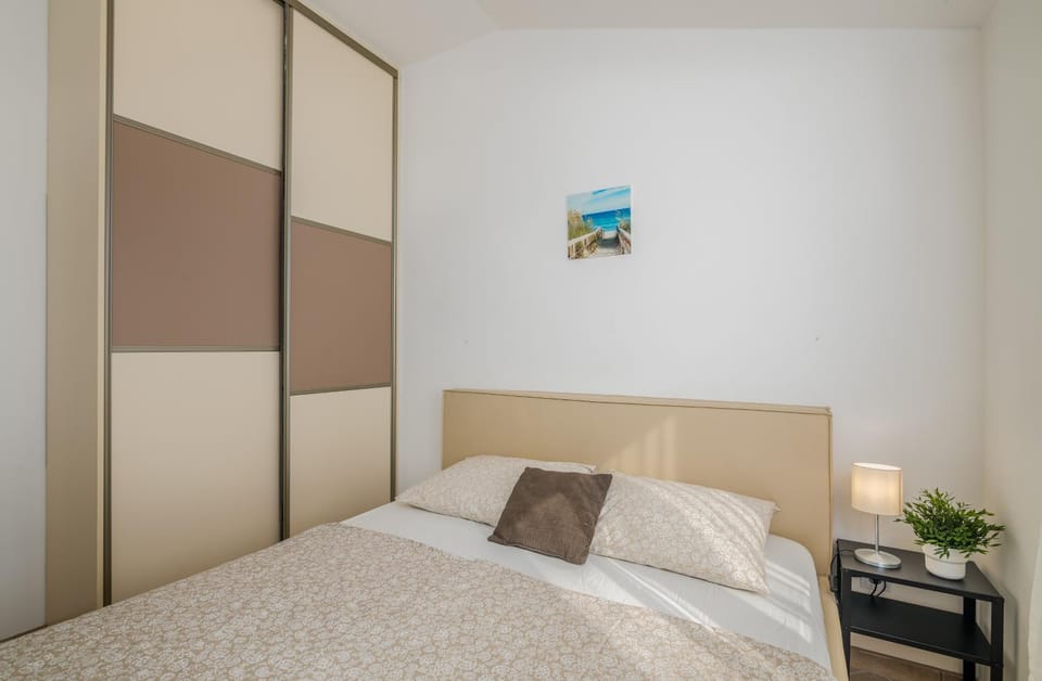 Apartment Adria Apartment in Primorje-Gorski Kotar County