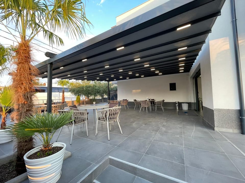 RADINA FAMILY Apartment hotel in Halkidiki