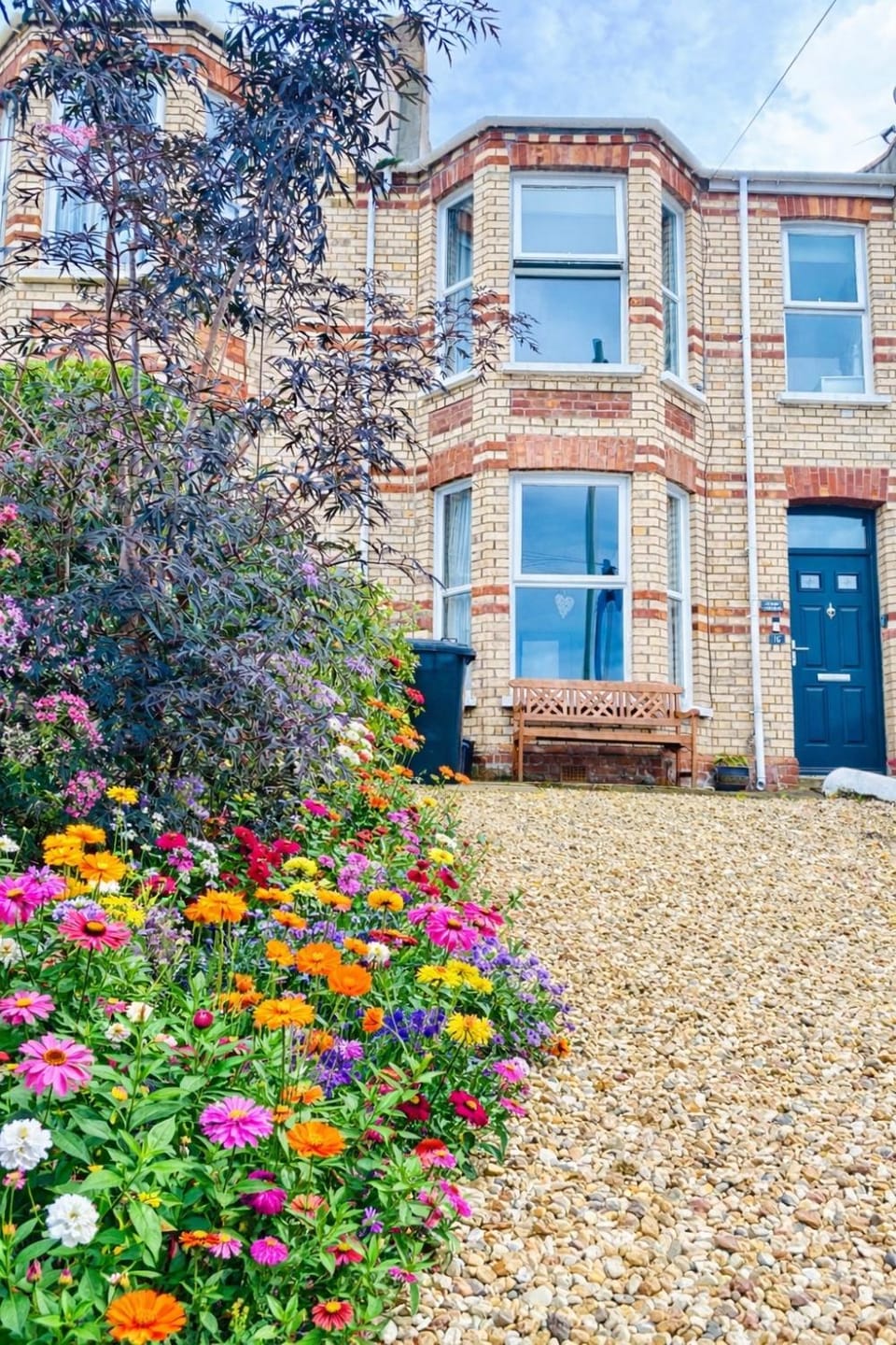 Property building, Garden, Garden view