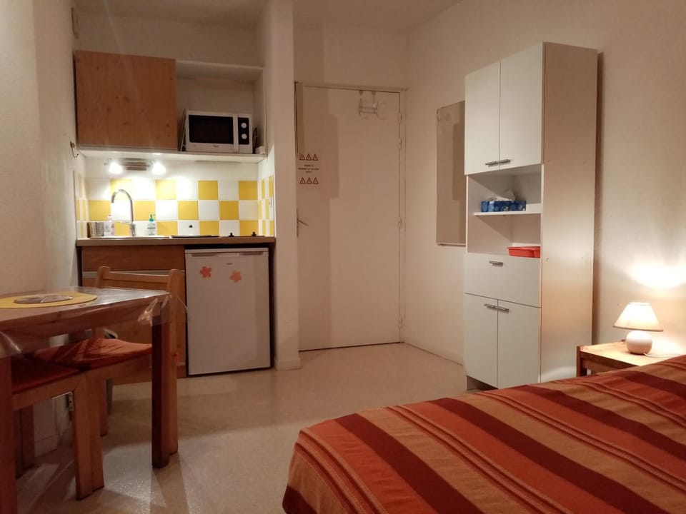 Studio "Le Rigaou" Apartment in Gréoux-les-Bains