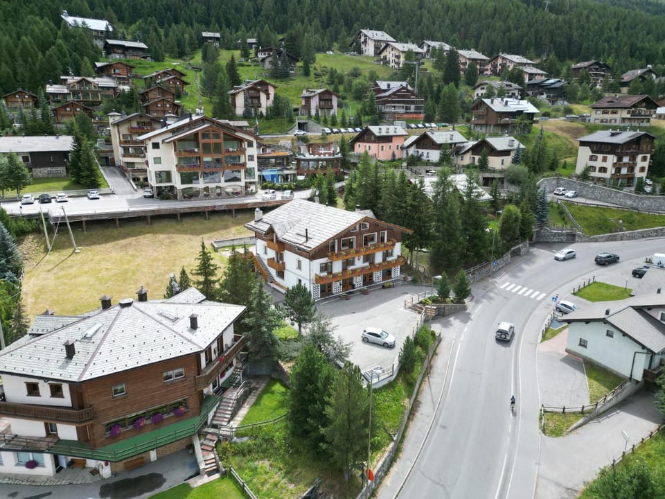 Appartamenti Duc De Rohan Apartment in Canton of Grisons