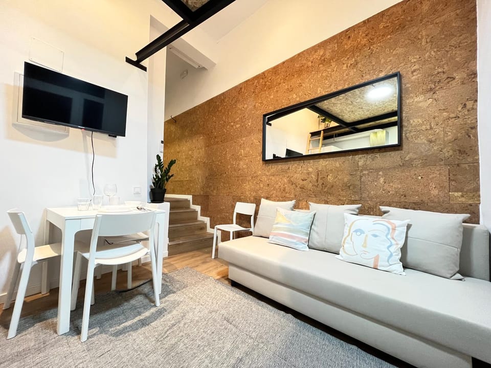 Ile Aina Malasaña Temporal Apartment in Centro