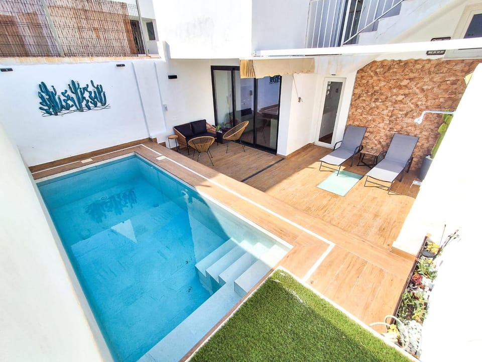 Casa Energía del Cabo San Jose House in Comarca Metropolitana de Almería