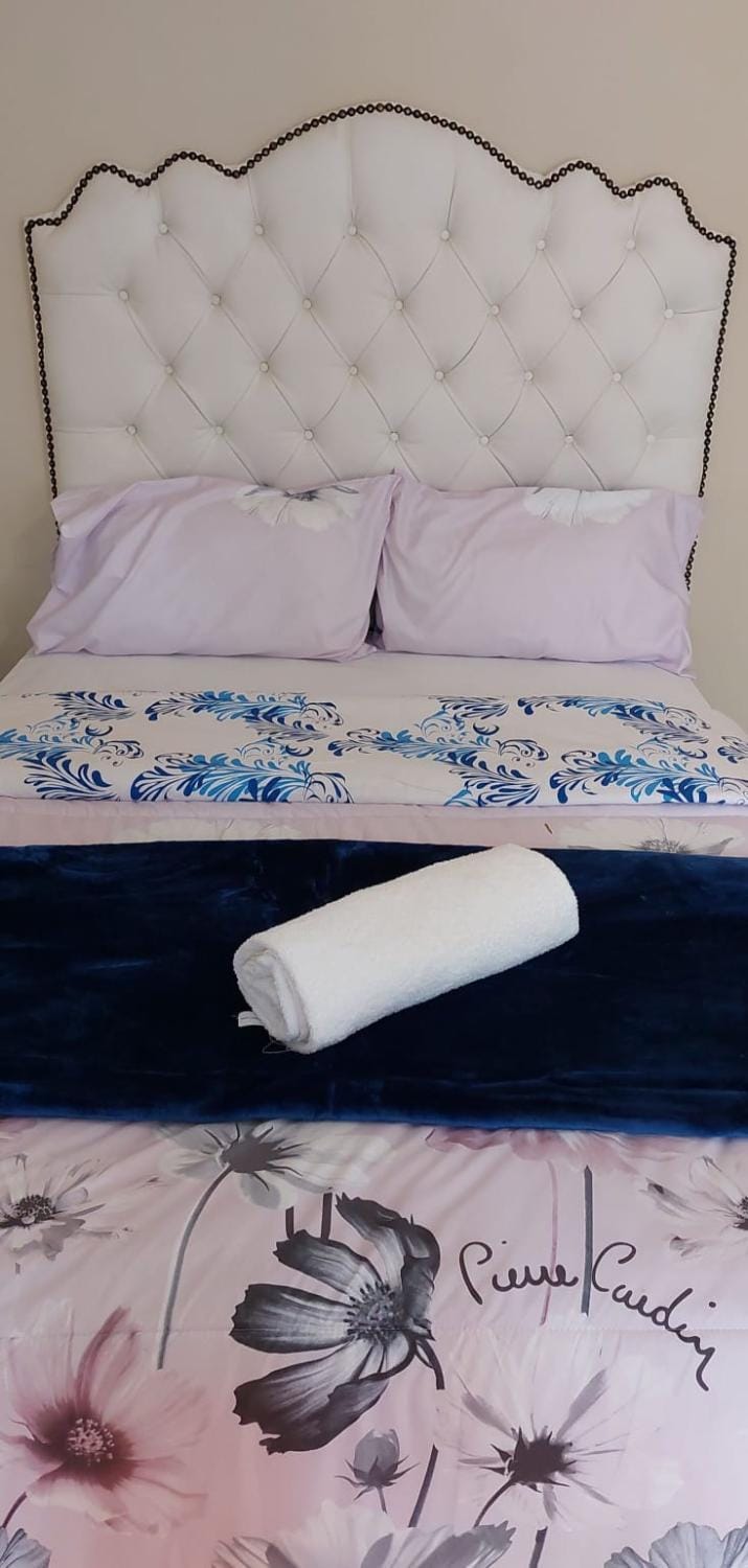Mestil Guesthouse Bed and Breakfast in Cape Town