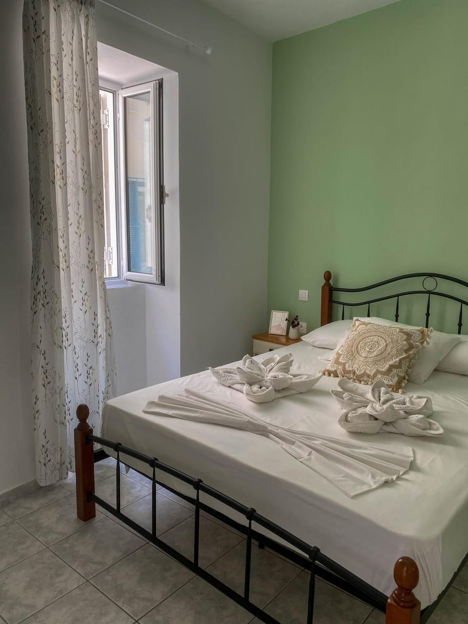 Ares Apartment, Town of Poros Island Apartment in Islands