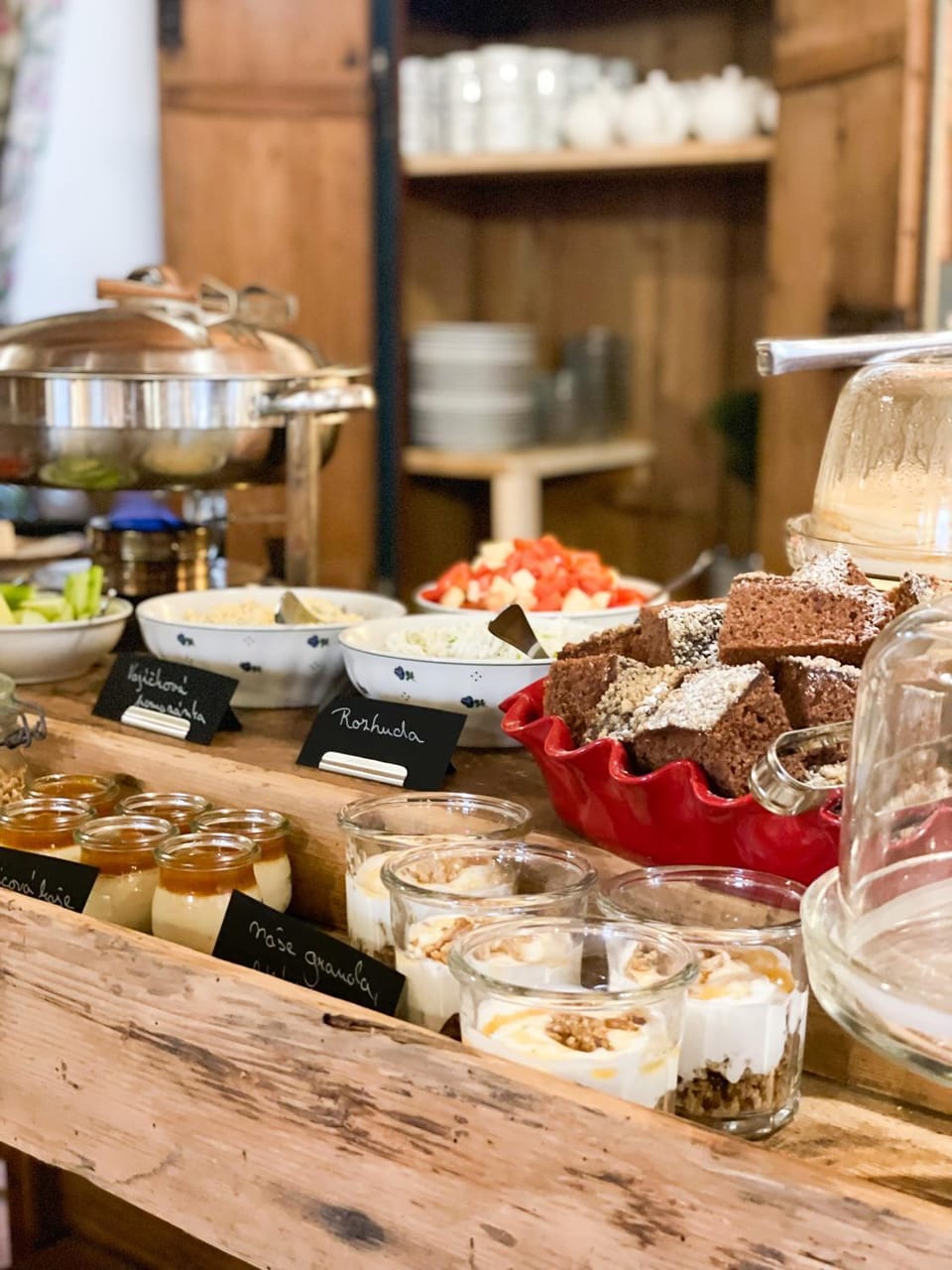 Breakfast, Continental breakfast, Buffet breakfast