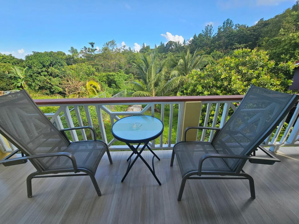 Royal Escape - 2 Apartment in Caribbean