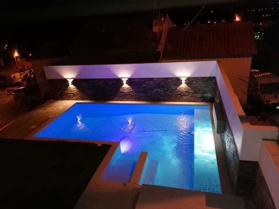 Moradia Com Piscina T4 House in Portugal