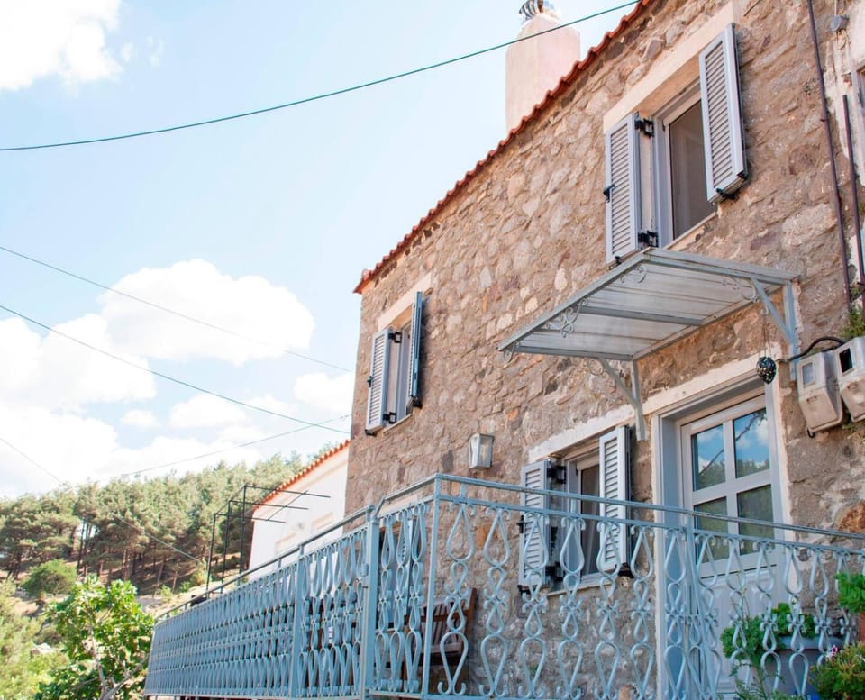 Caviro-traditional Stone House In Chora House in Evros, Greece