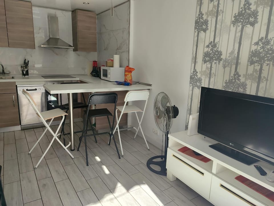 TV and multimedia, Dining area