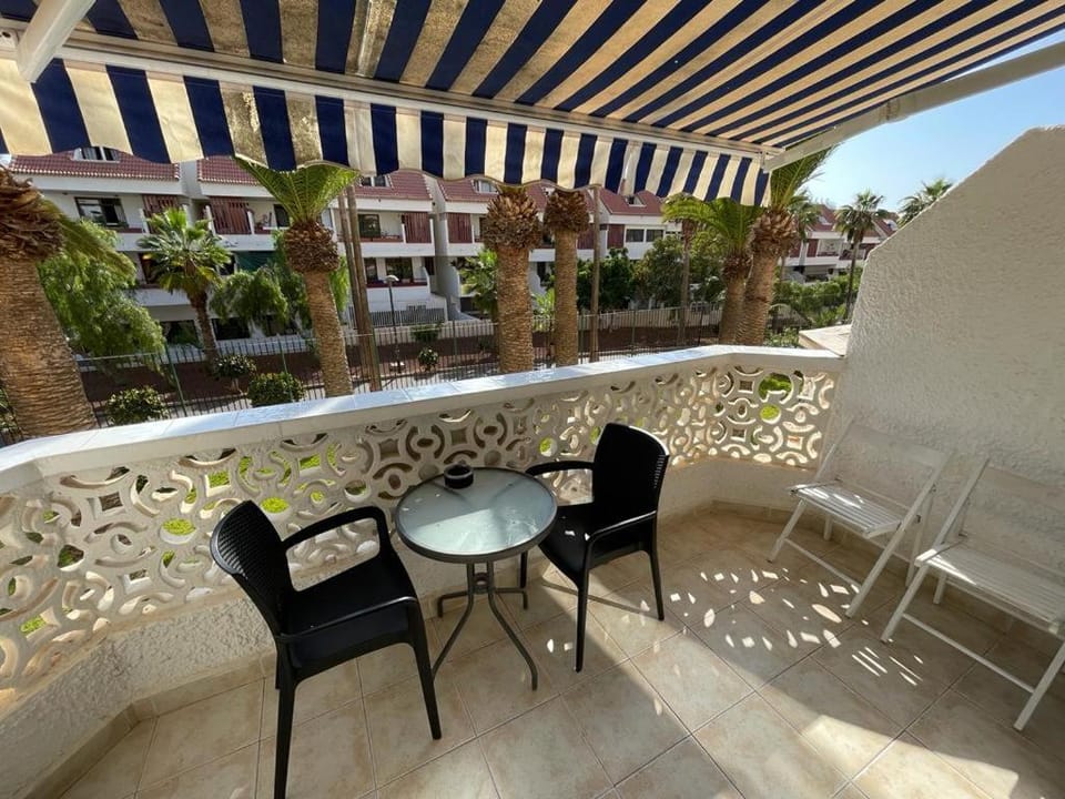 Day, Balcony/Terrace