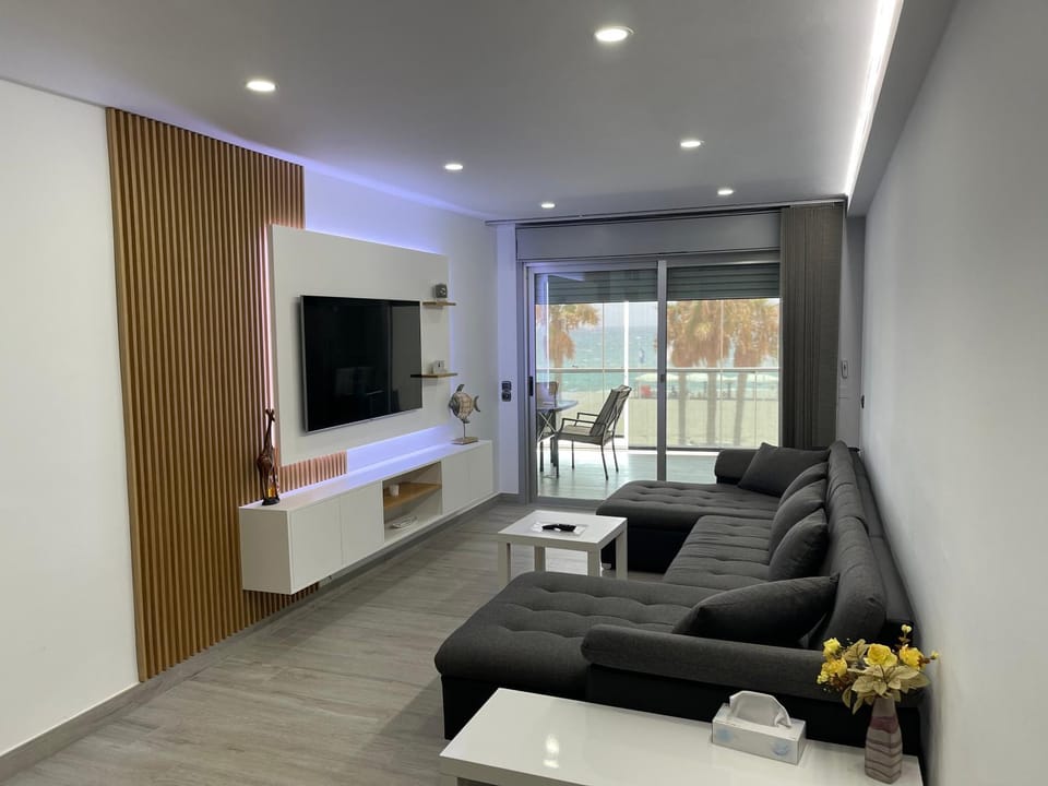 Living room, Lounge or bar