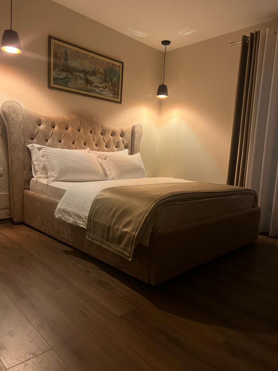 Bed, Photo of the whole room, Bedroom, towels