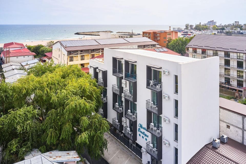 Property building, Bird's eye view