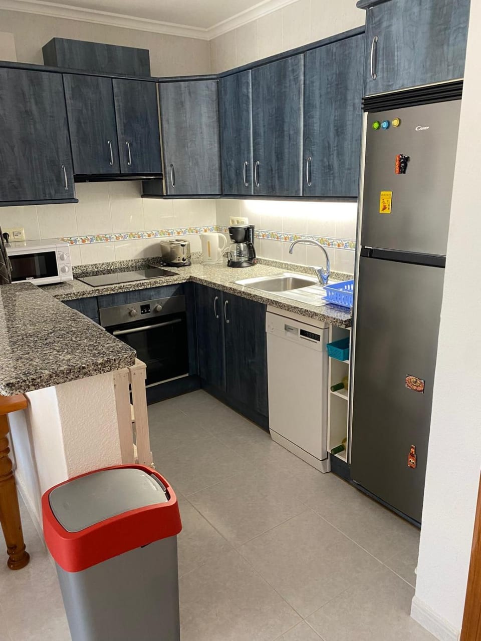Kitchen or kitchenette, dishwasher, minibar, oven, pet friendly, stove