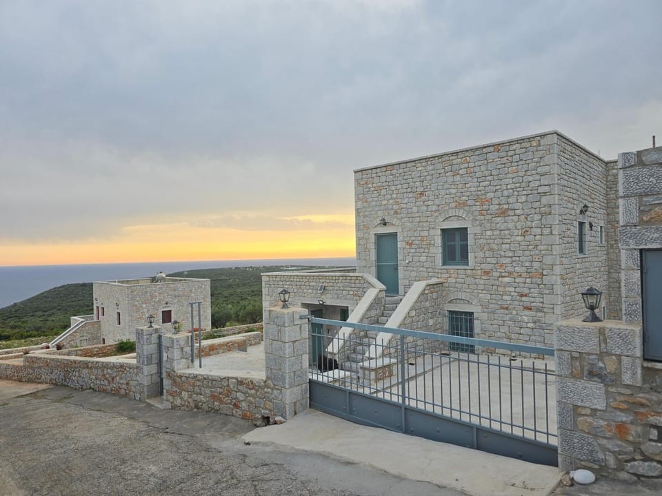 Sugar Stone House Apartment in Peloponnese Region
