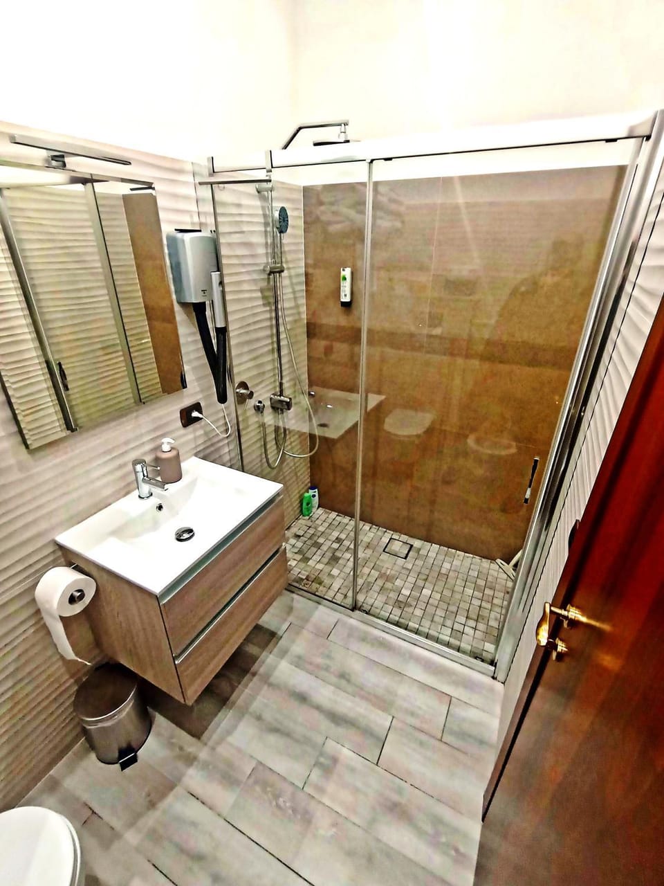Shower, Bathroom