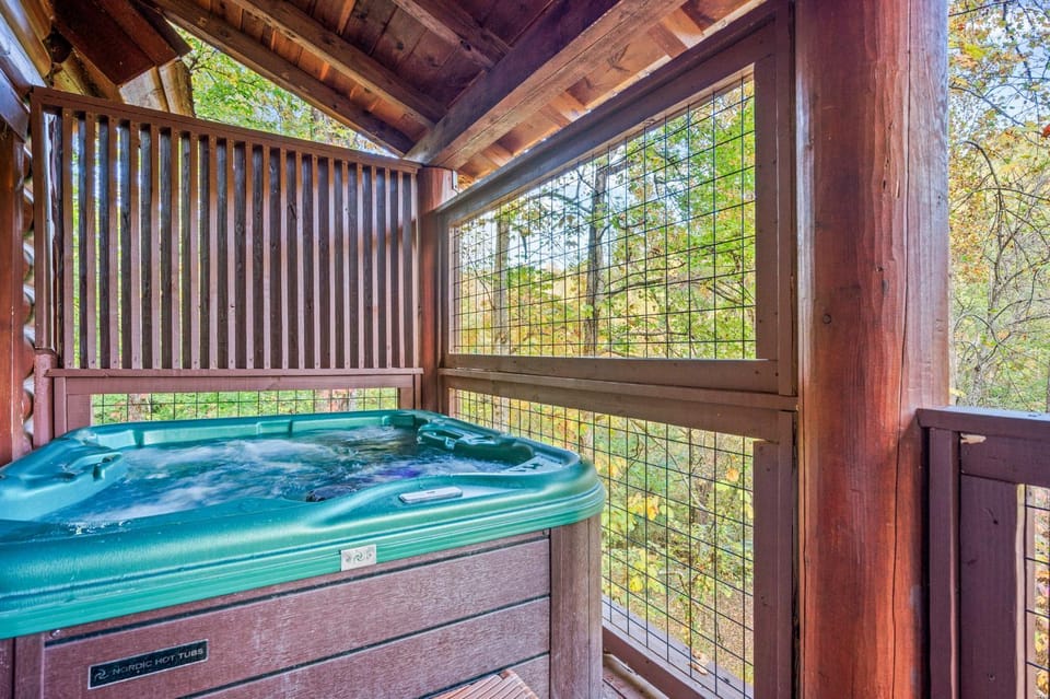 Day, Natural landscape, Hot Tub