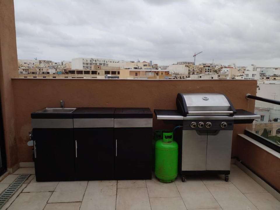 BBQ facilities, BBQ facilities, Balcony/Terrace, Balcony/Terrace, Kitchen or kitchenette