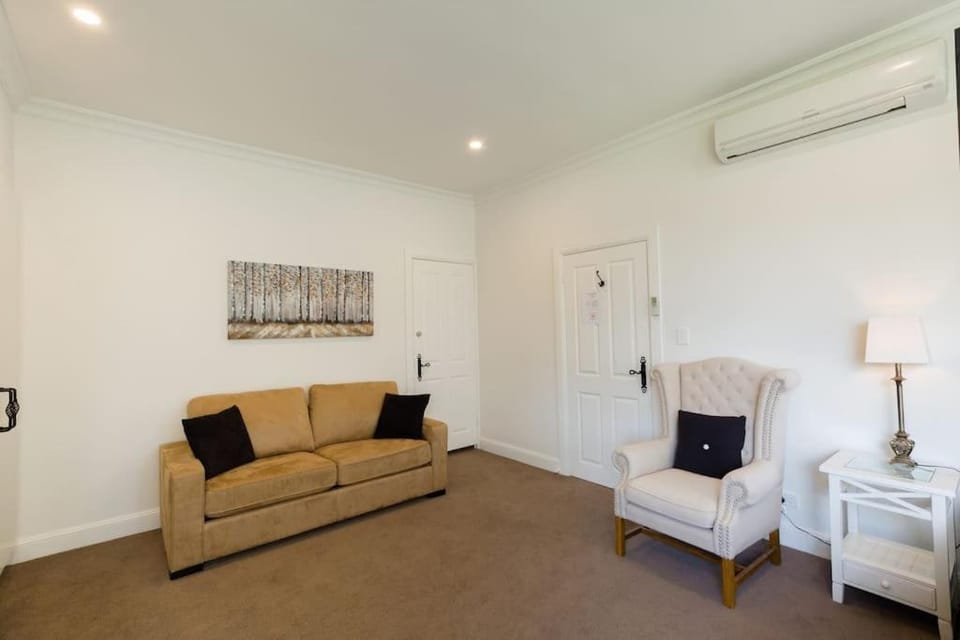 Chateau Yaldara House Villa in Lyndoch