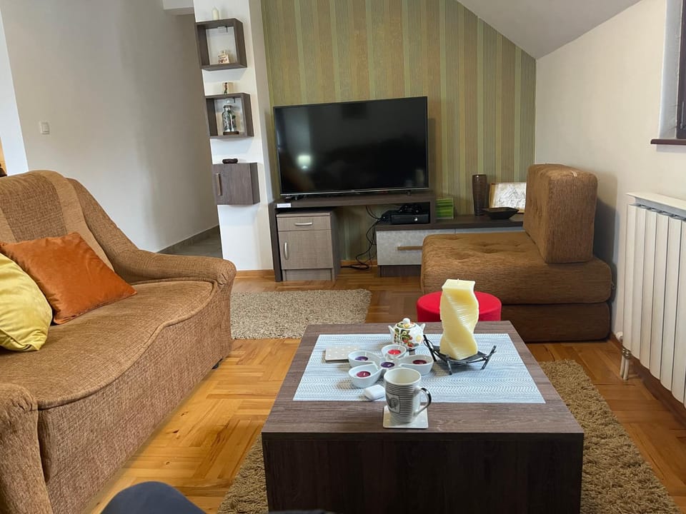 Zlatiborski Konaci, K15-8 Apartment in Zlatibor