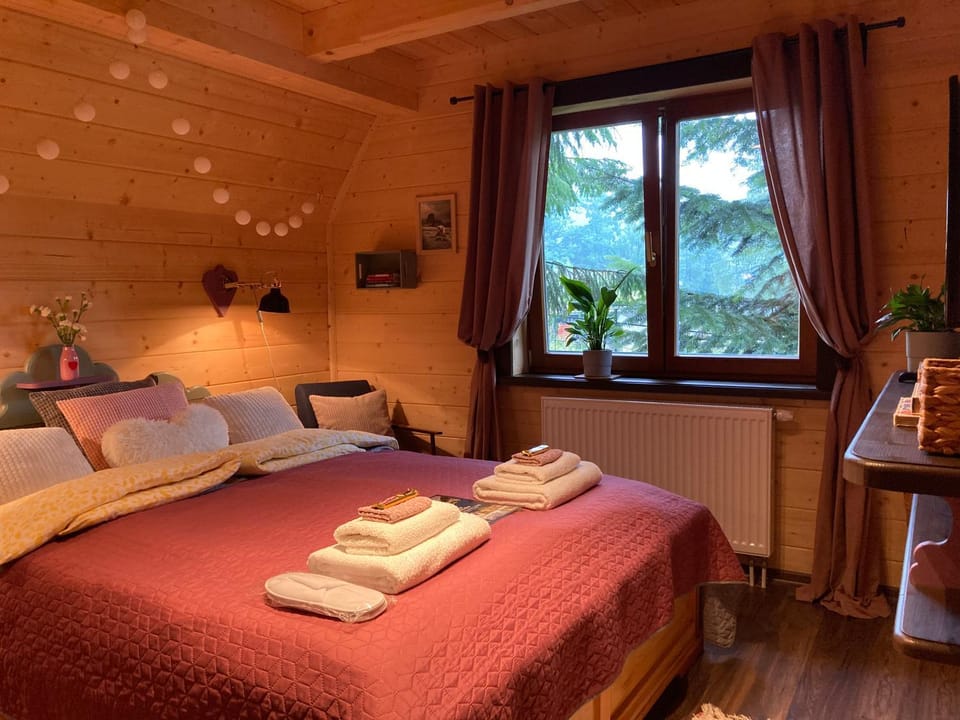 Bedroom, Garden view