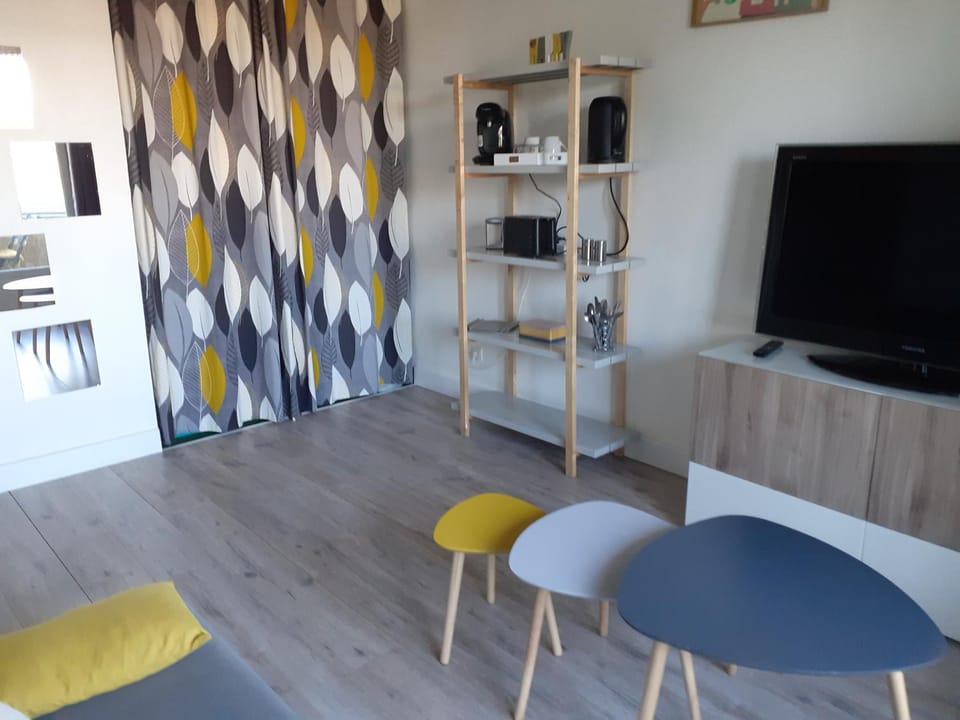 Studio Balcon Proche Hypercentre de Narbonne Apartment in Narbonne