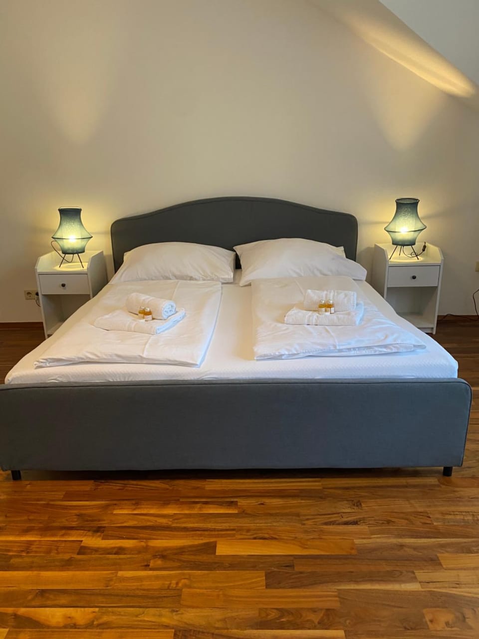 Schlossberg Blick Apartment -Top 7 self check-in Apartment in Graz