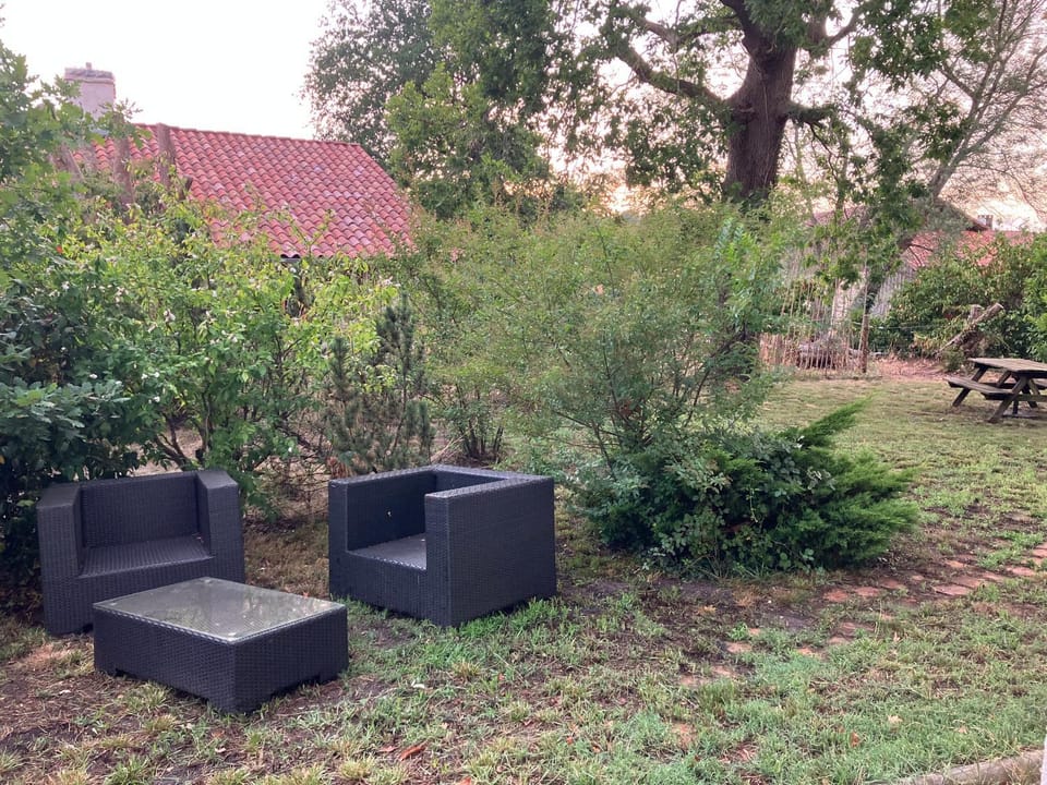 Appartement 4/6 pers, jardin, 6 km de la plage Apartment in Saint-Julien-en-Born