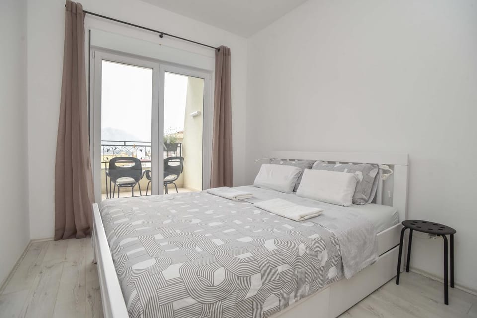Balcony/Terrace, Bedroom