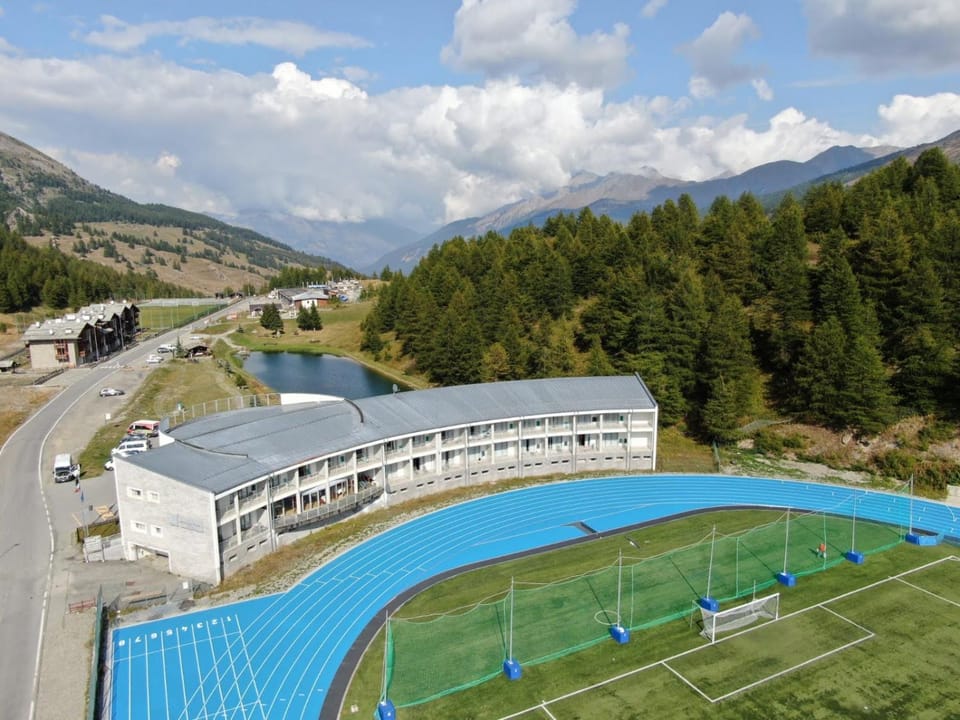 Property building, Bird's eye view