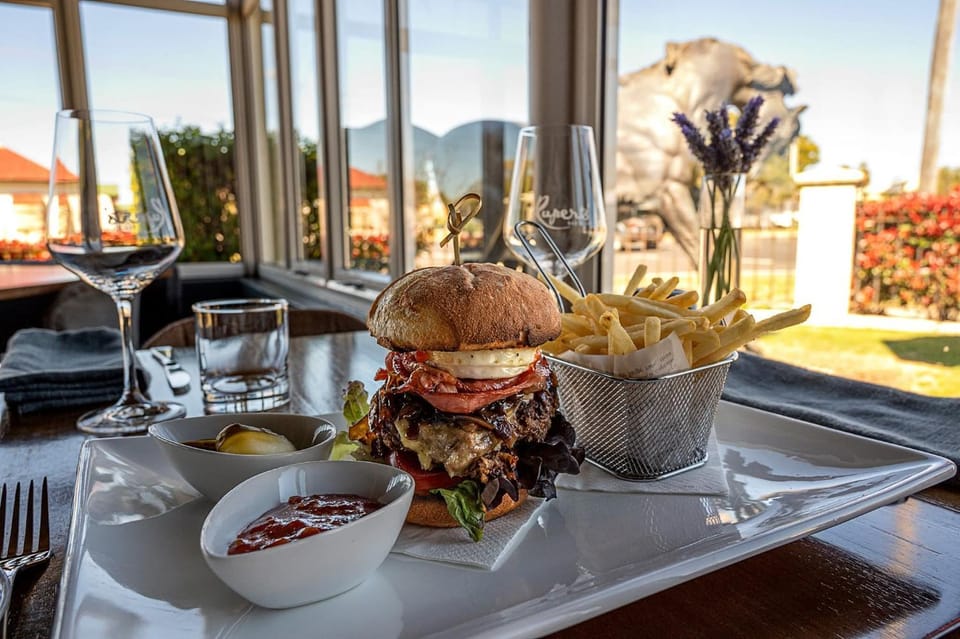 Restaurant/places to eat, Food and drinks, Dinner