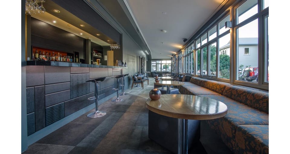Lounge or bar