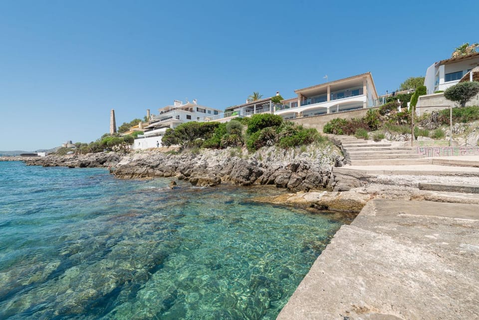 Property building, Natural landscape, Sea view