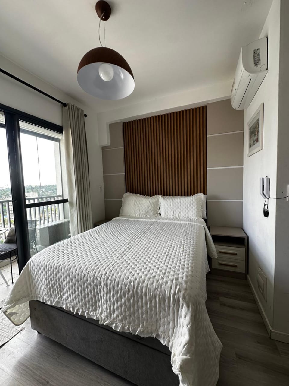 Studio moderno com varanda e vista Brooklin Metrô a 2 min Apartment in Sao Paulo City