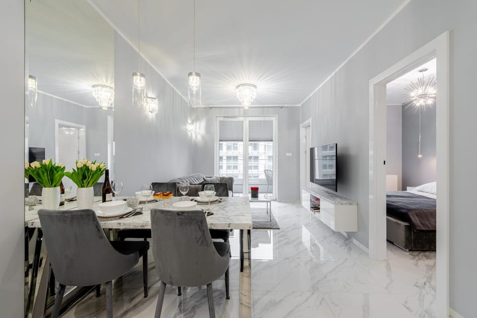 TV and multimedia, Kitchen or kitchenette, Seating area, Dining area, Bedroom
