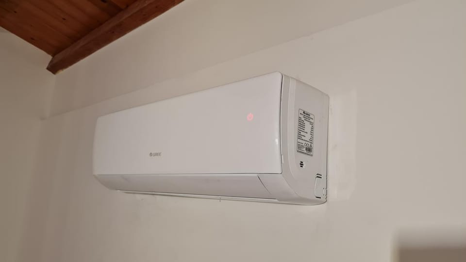 air conditioner, air conditioner